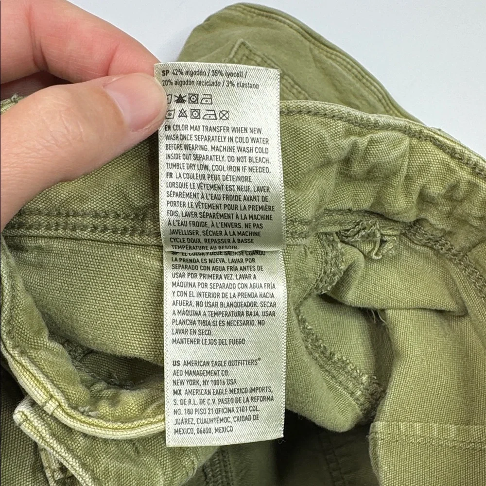 American Eagle Green Highest Rise '90s Boyfriend Shorts Size 12 - Picture 9 of 9